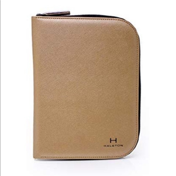 Halston Accessories - Last chance! new! Halston Jewelry Portfolio Case